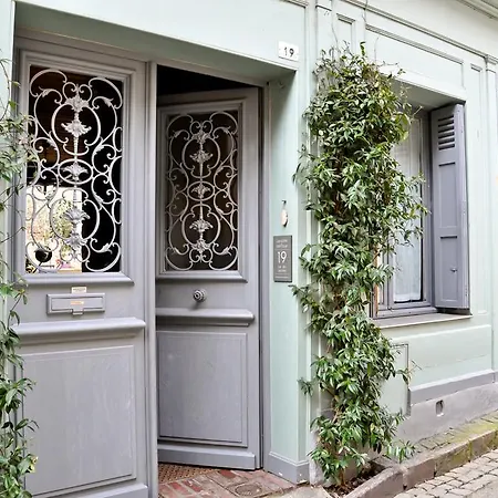 Capucine Отель типа 