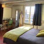 Alojamento de Acomodação e Pequeno-almoço Capucine Honfleur