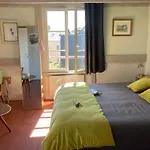 Alojamento de Acomodação e Pequeno-almoço Capucine Honfleur