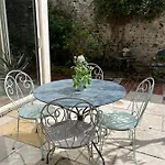 Bed & Breakfast Capucine