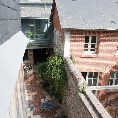 Capucine Bed and breakfast Honfleur