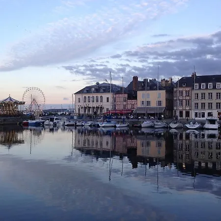 Capucine 3* Honfleur