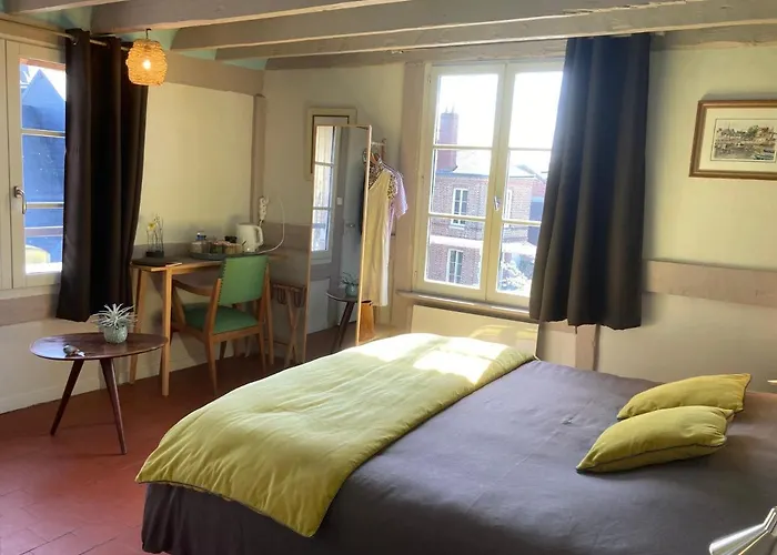 Bed & Breakfast Capucine Honfleur