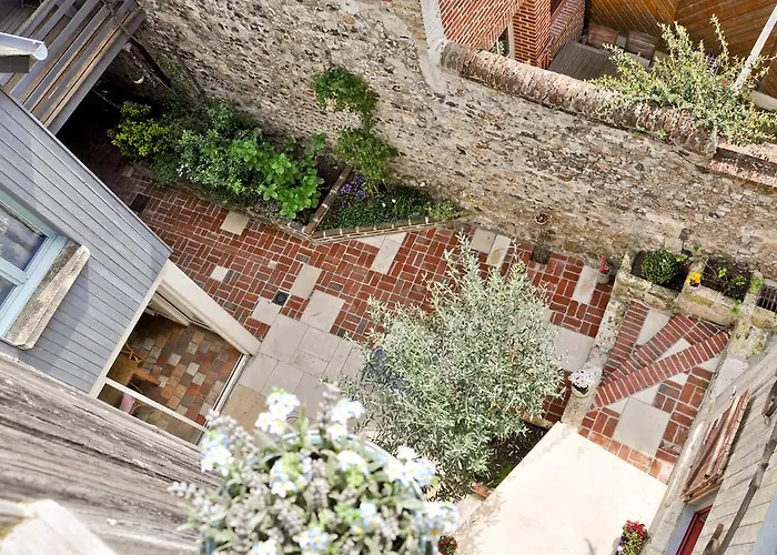 Capucine Bed and breakfast 3*